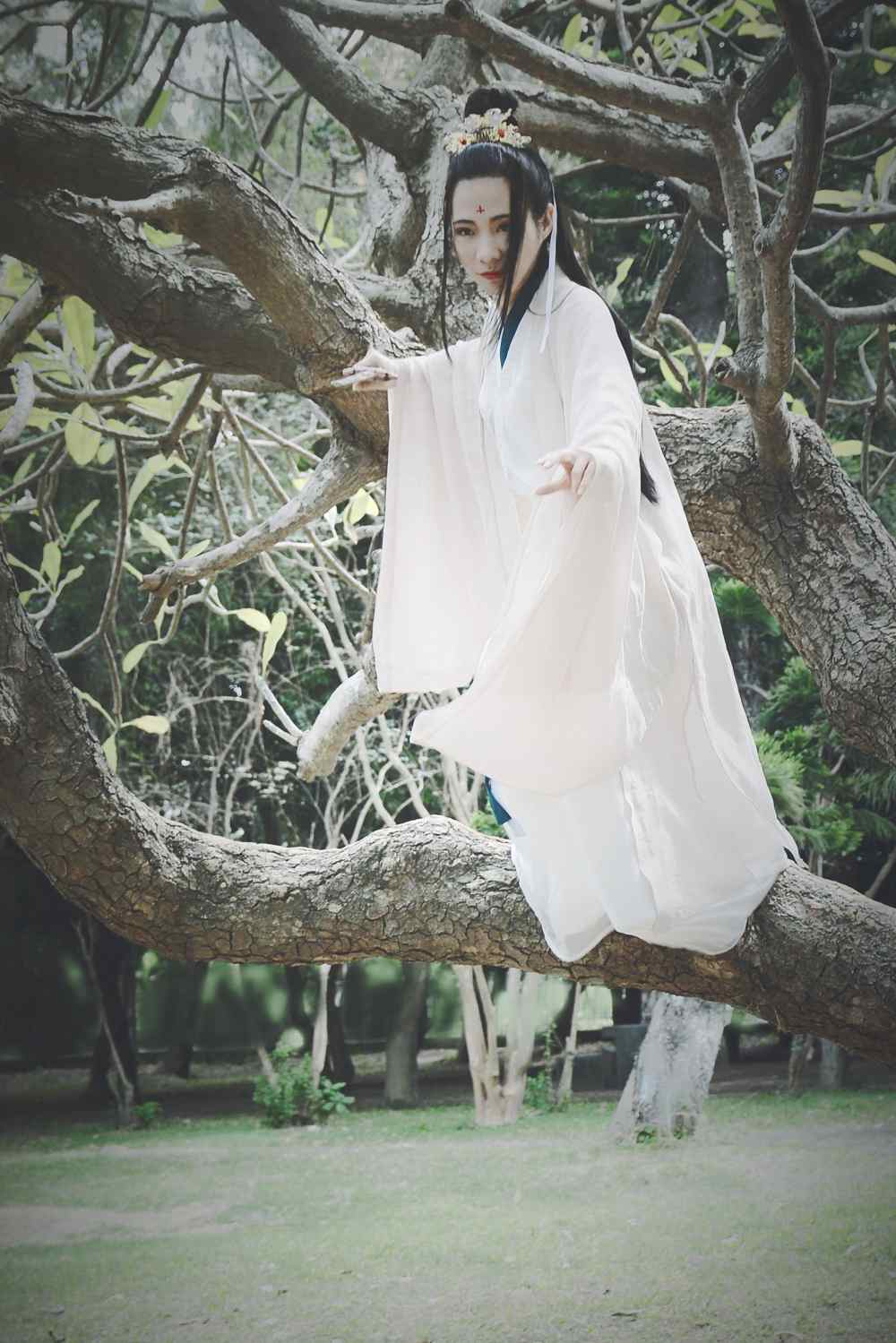 汉服西城湖畔
