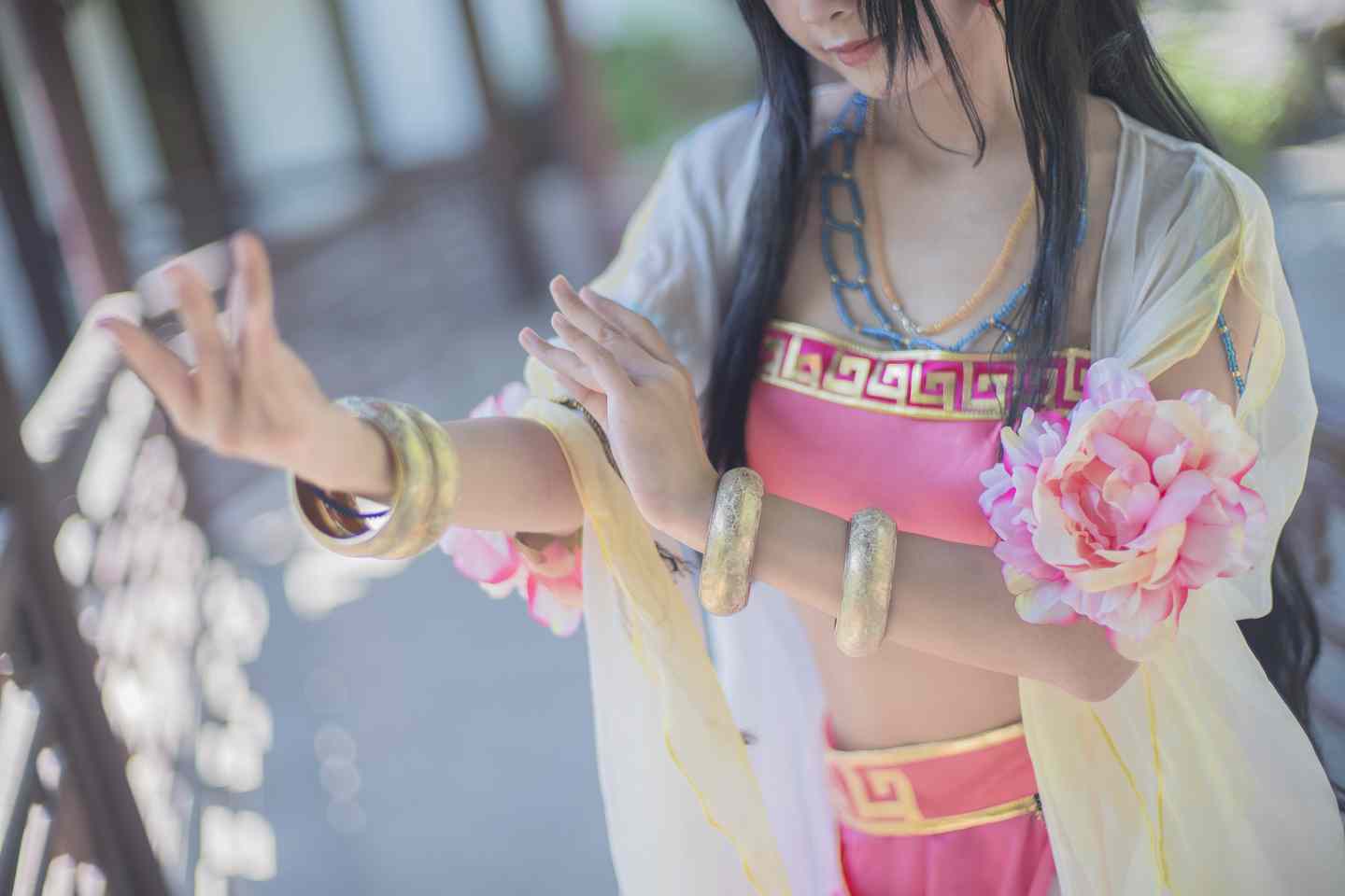 巽芳cosplay