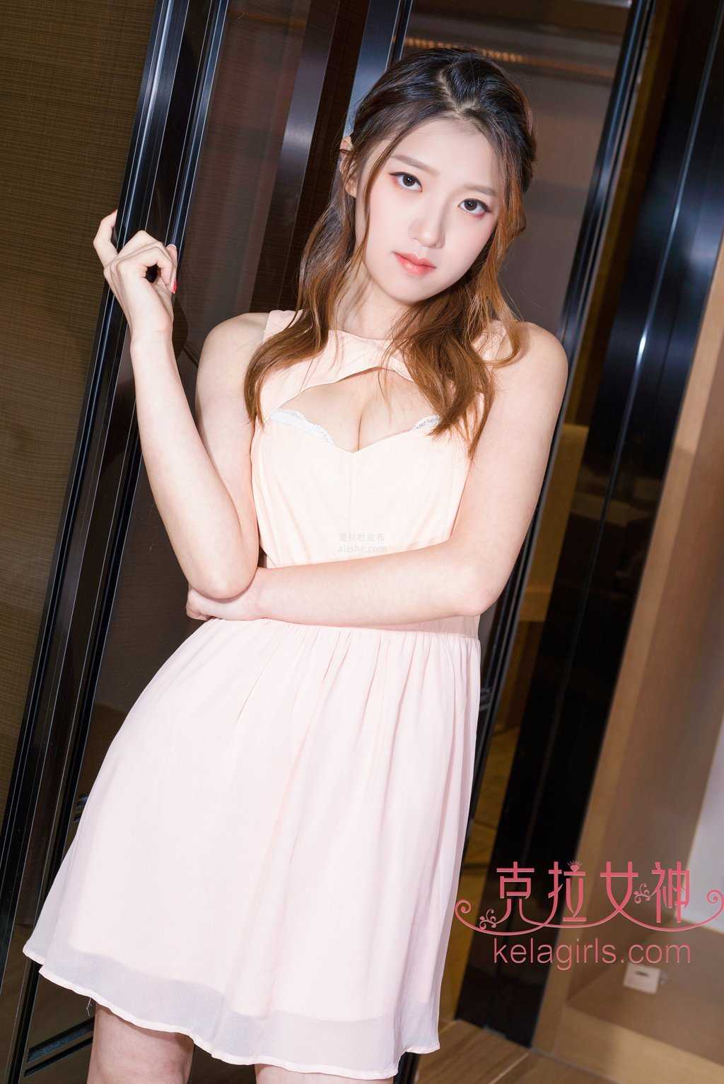 [KeLaGirls克拉女神] 2018.07.24《宽衣解带》小芹